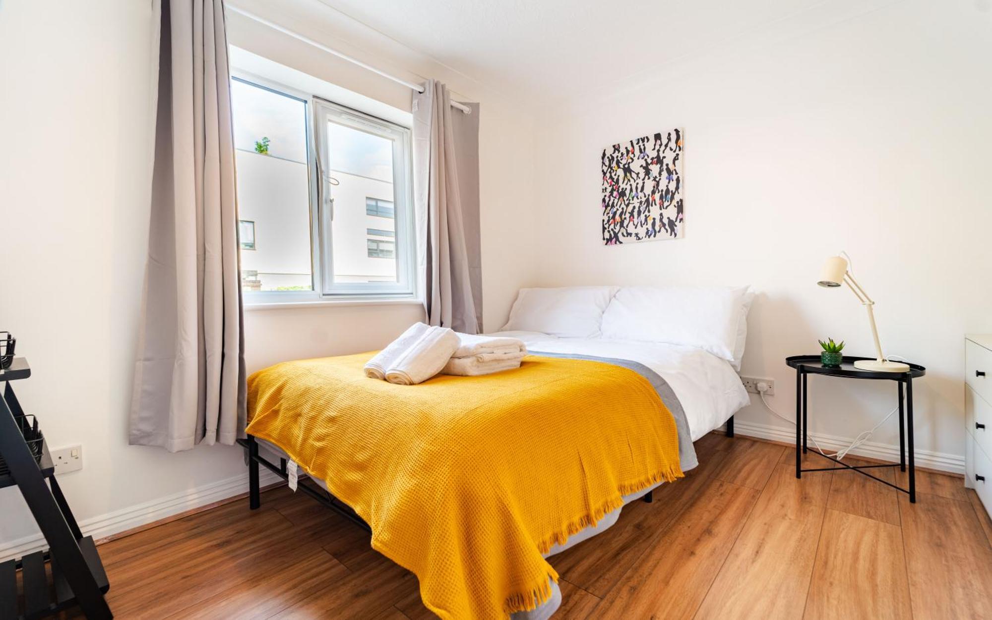 Bright And Spacious Flat With Free Parking Appartamento